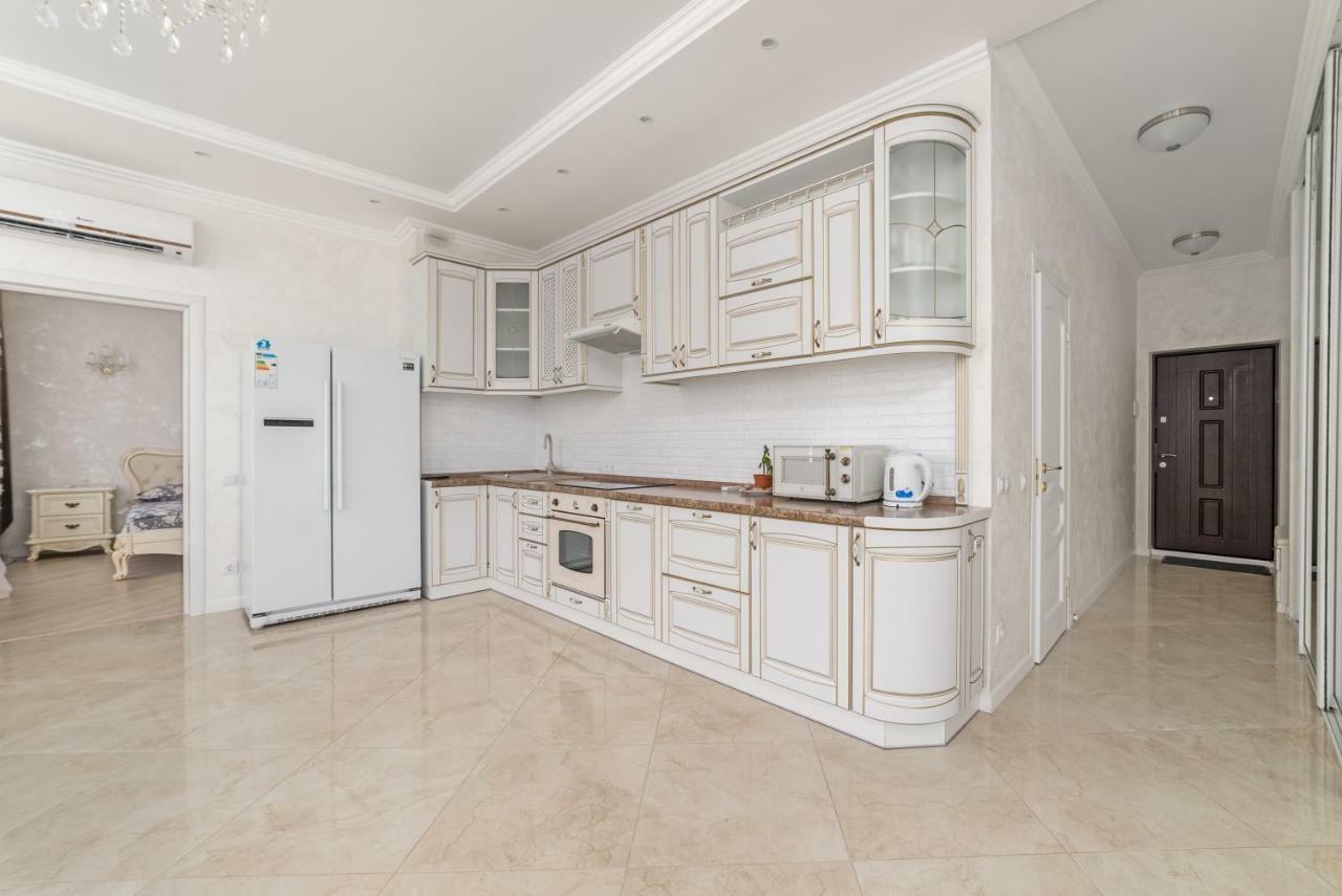 Vip Level Sea View Apartment Odesa Exterior photo